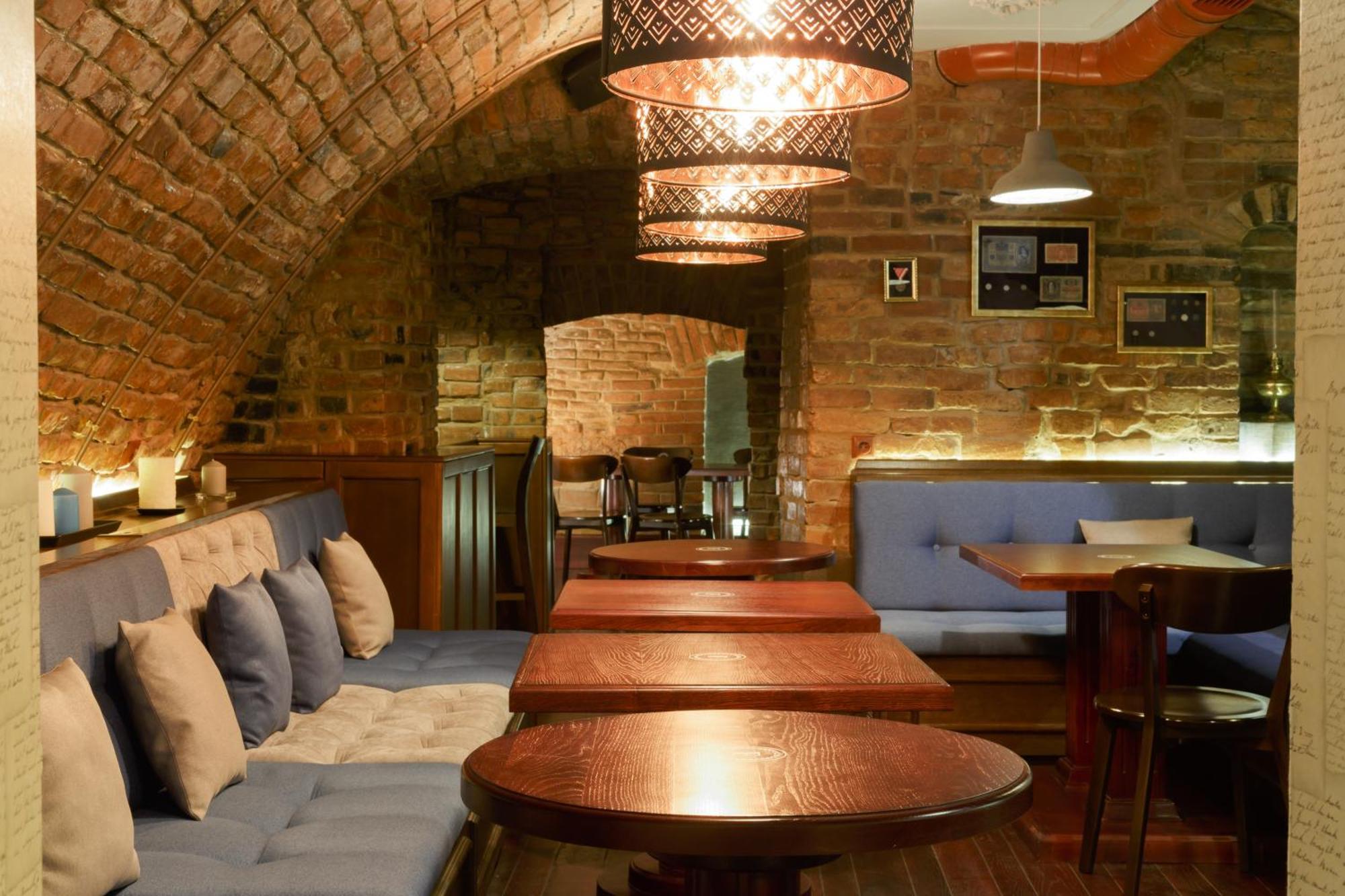 Franz Hotel&Restaurant Ivano-Frankivszk Kültér fotó