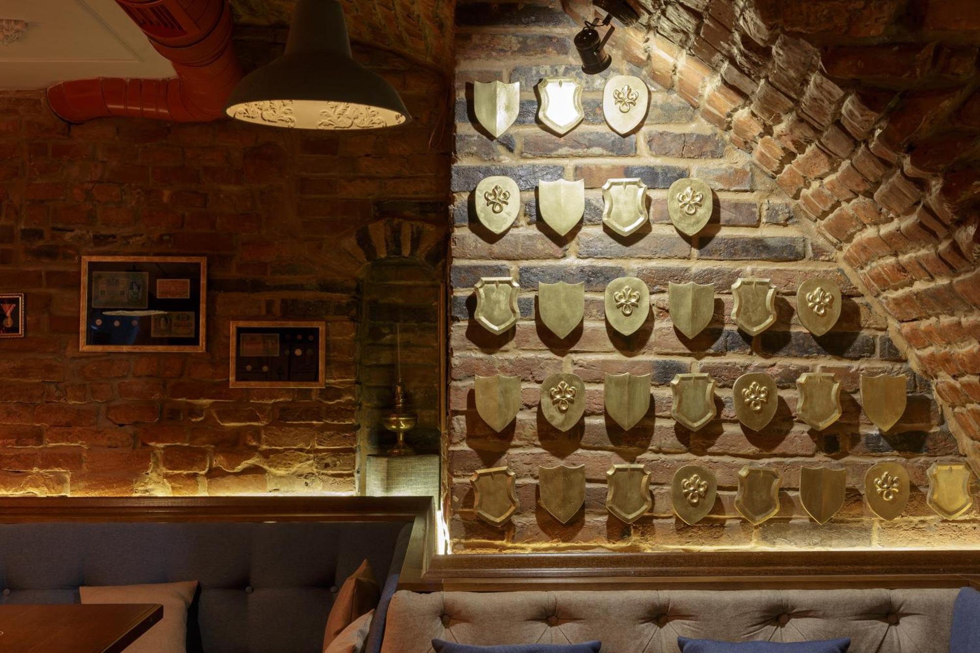 Franz Hotel&Restaurant Ivano-Frankivszk Kültér fotó