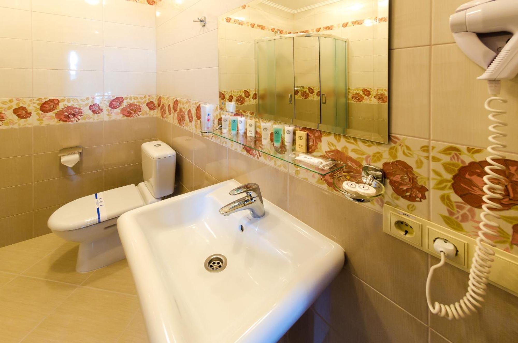Franz Hotel&Restaurant Ivano-Frankivszk Szoba fotó