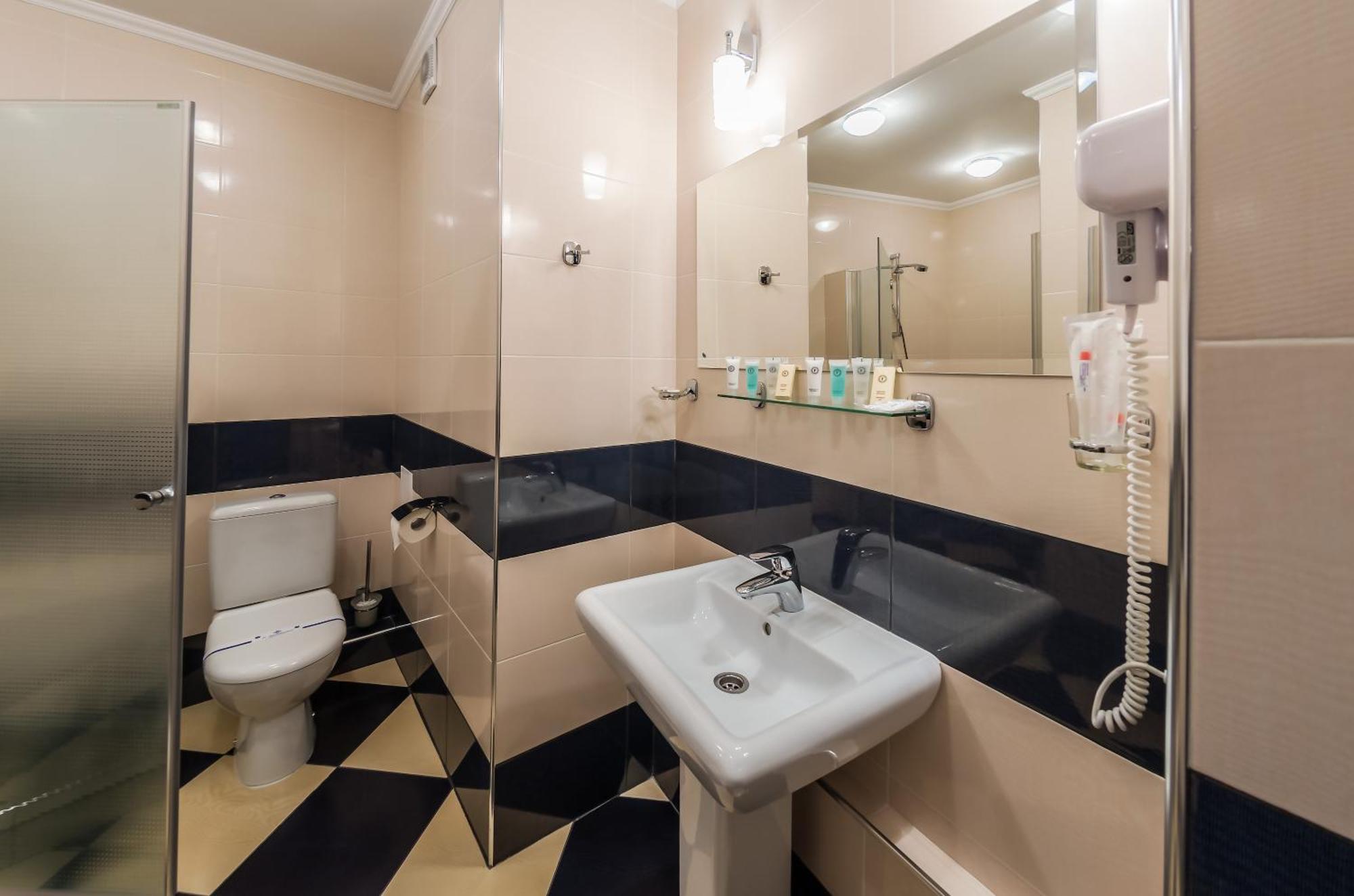 Franz Hotel&Restaurant Ivano-Frankivszk Szoba fotó